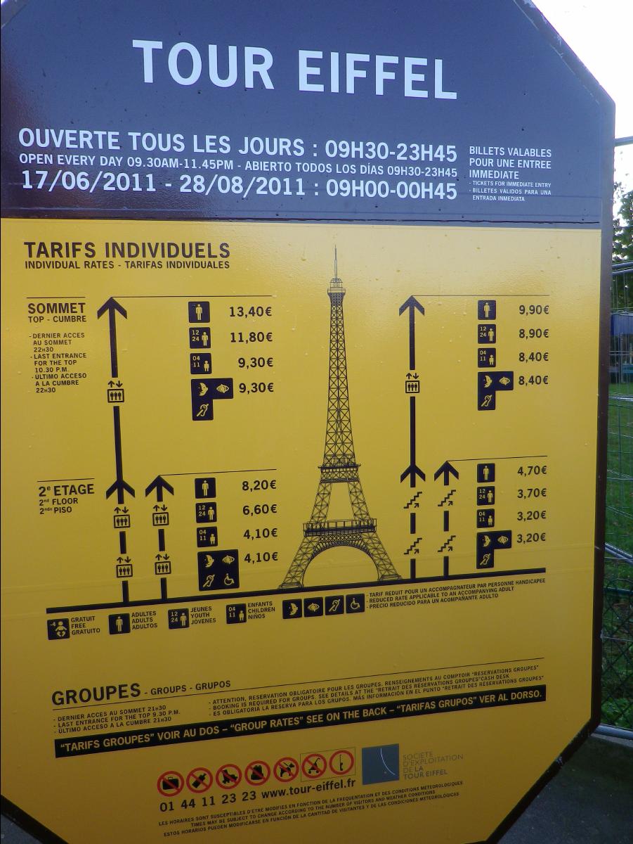Eiffel Tower09